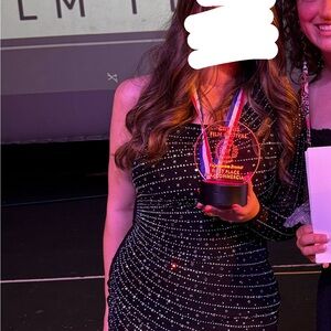 Black Jemstone one sleeve dress! 🪩